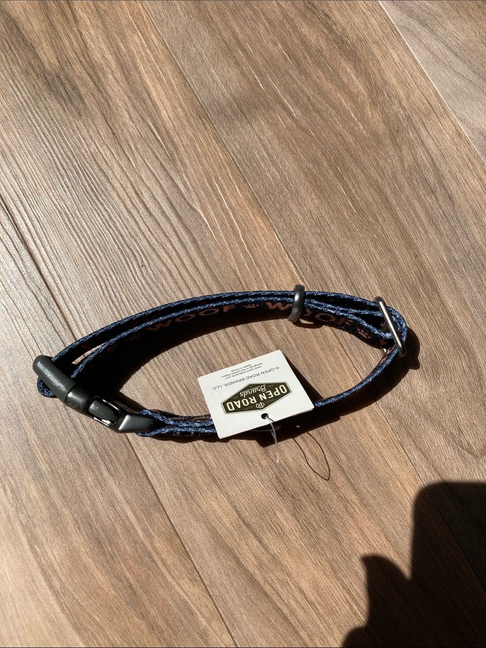 Dog collar woof printed collar with metal paw print & heart embellished accent - Picture 13 of 13